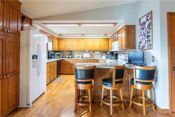 $899,950 | 254 State Highway 39, Greenfield, MO 65661