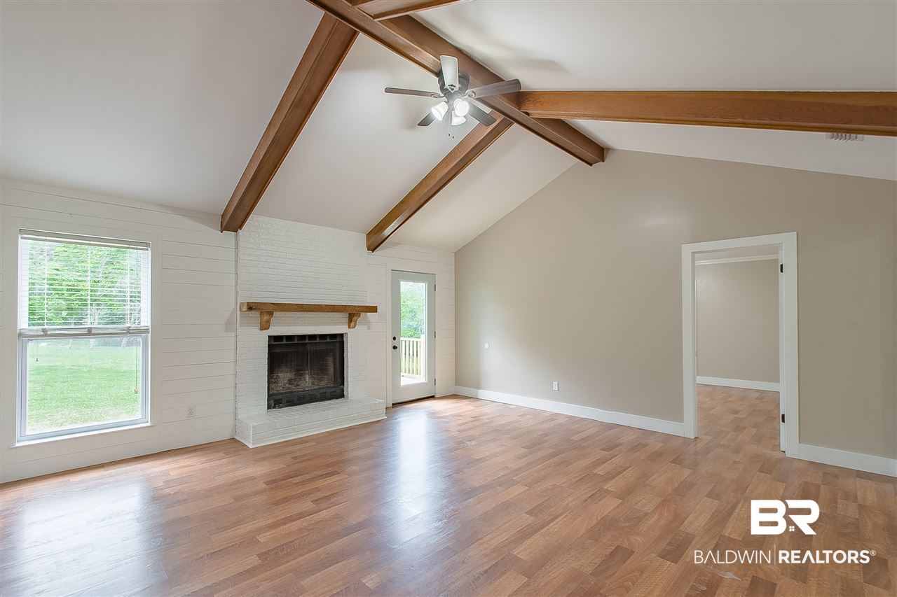 10740 Charlie Hodges Road Bay Minette, AL 36507 - Photo 15 of 37 Living Room