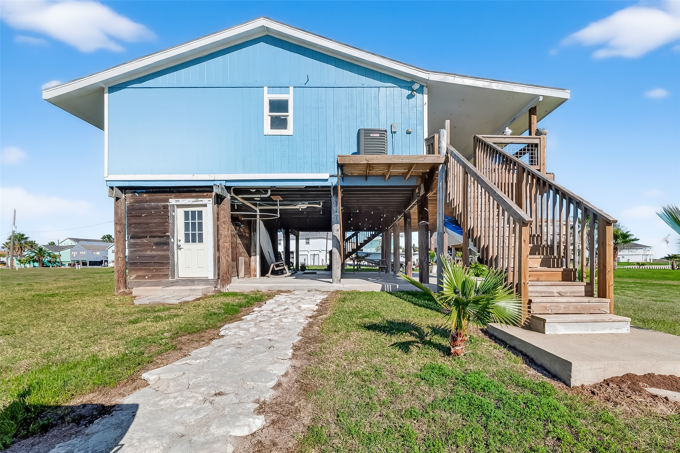 154 Poop Deck Lane Freeport, TX 77541 - Photo 26 of 32 Elevation