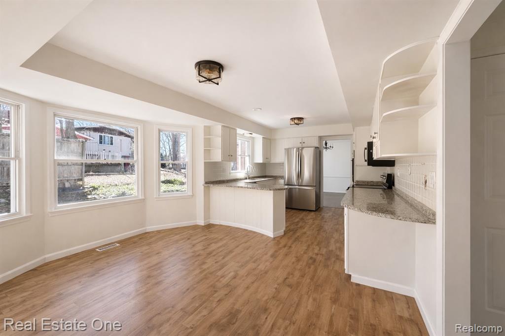 1811 Campus Court Rochester Hills, MI 48309 - Photo 13 of 33