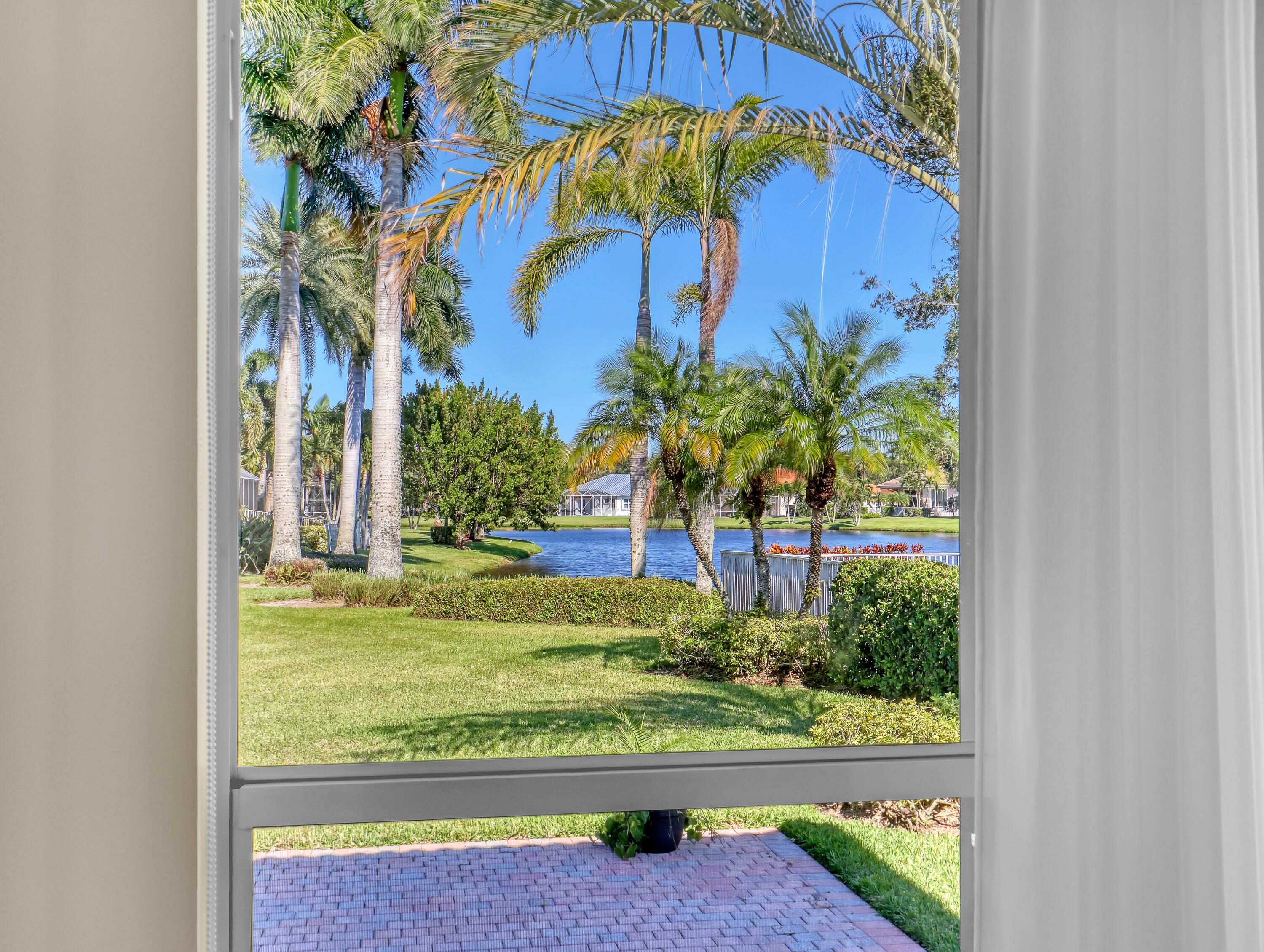 819 Southwest Bromelia Terrace Stuart, FL 34997 - Photo 14 of 40 819 SW Bromelia (30)