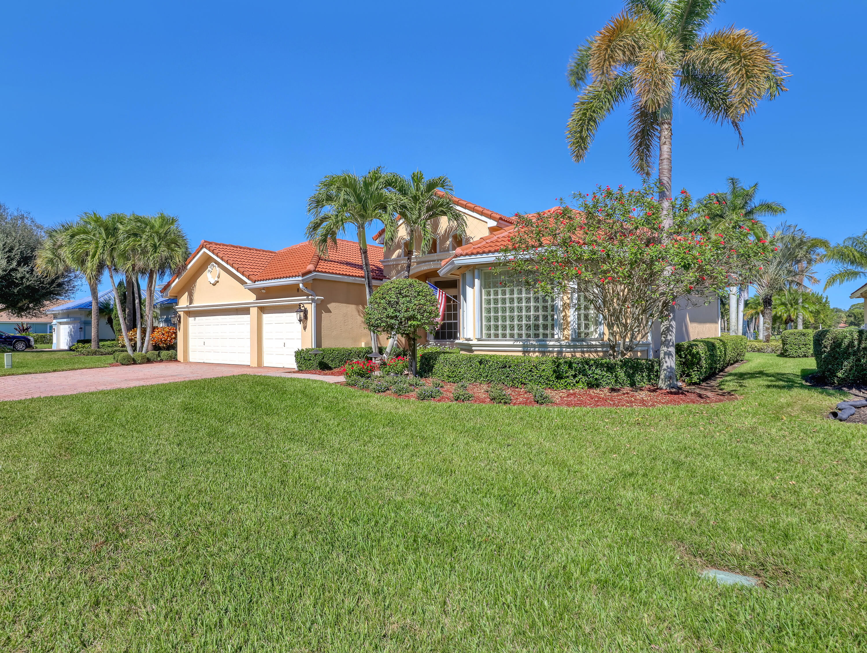 819 Southwest Bromelia Terrace Stuart, FL 34997 - Photo 2 of 40 819 SW Bromelia (3)