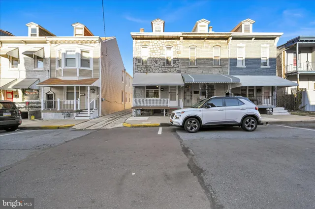 $159,900 | 943 Spruce Street, Reading, PA 19602