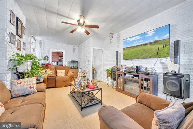 $159,900 | 943 Spruce Street, Reading, PA 19602