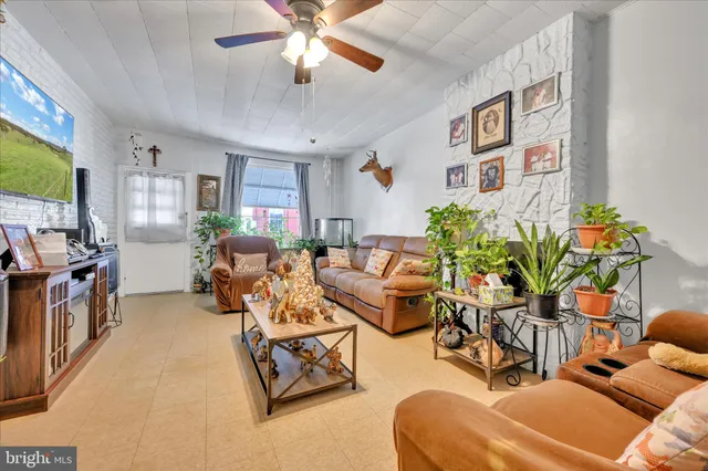 $159,900 | 943 Spruce Street, Reading, PA 19602