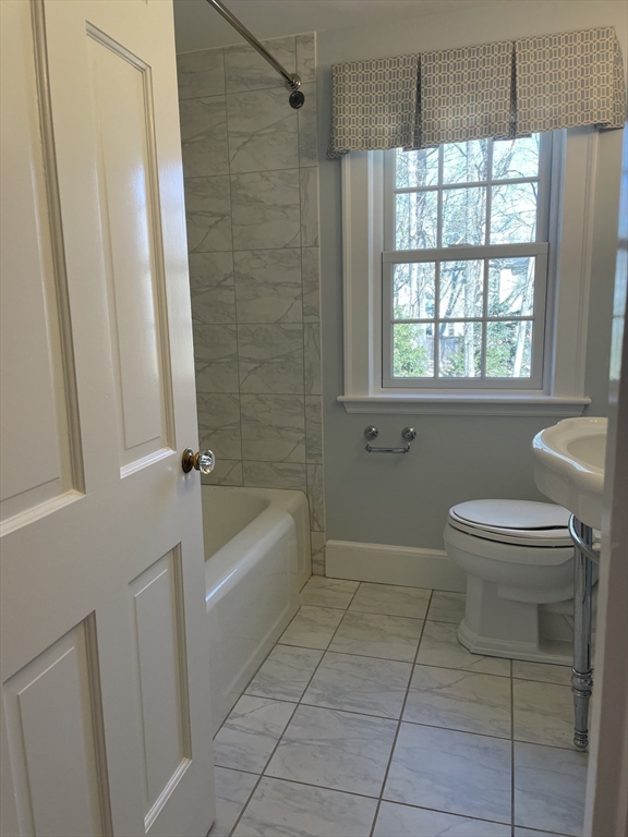 7 Berkeley Road, Unit 7 Wellesley, MA 02482 - Photo 12 of 14