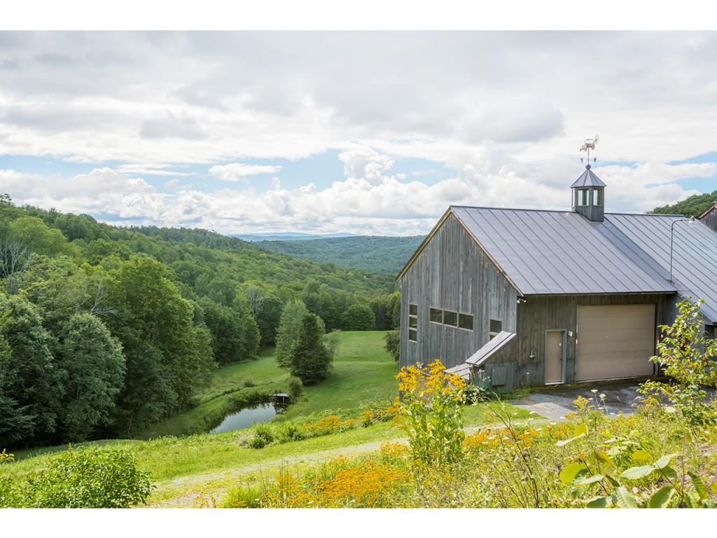 895 Clay Road Pomfret, VT 05084 - Photo 1 of 23 Gallery Image 1