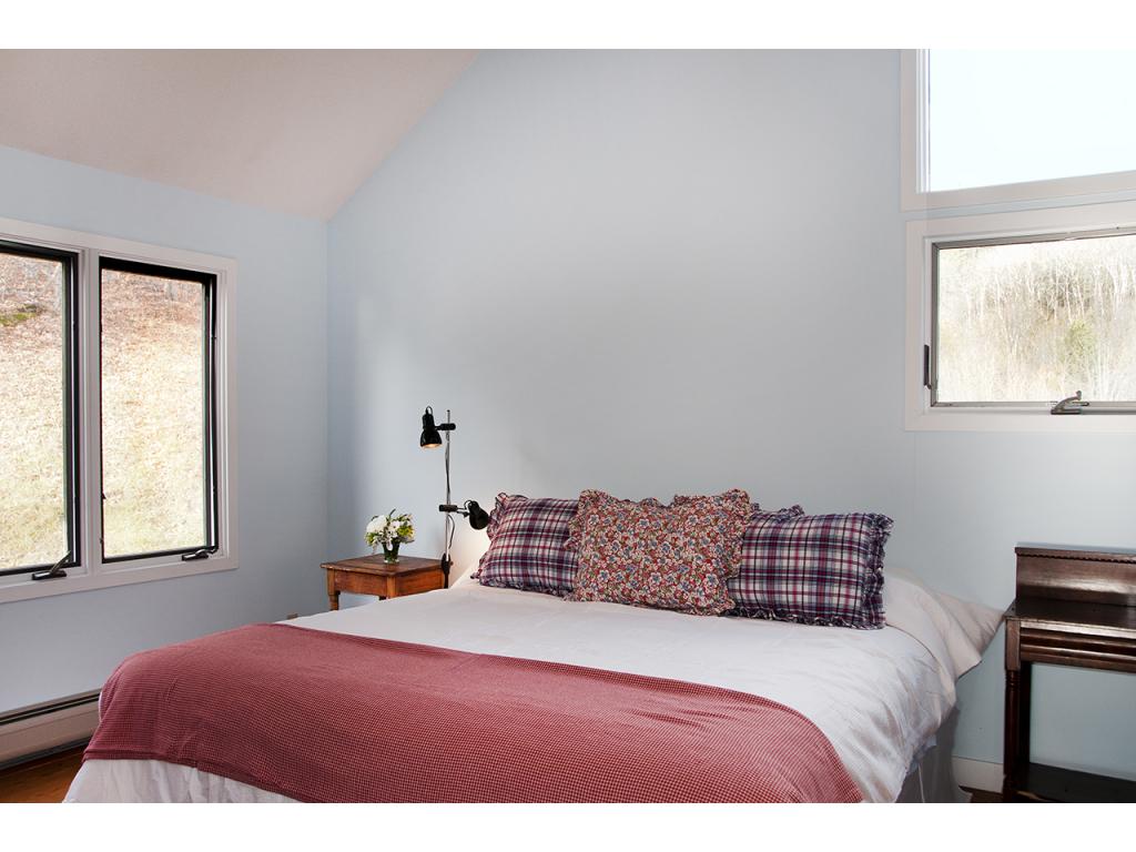 895 Clay Road Pomfret, VT 05084 - Photo 15 of 23 Gallery Image 15