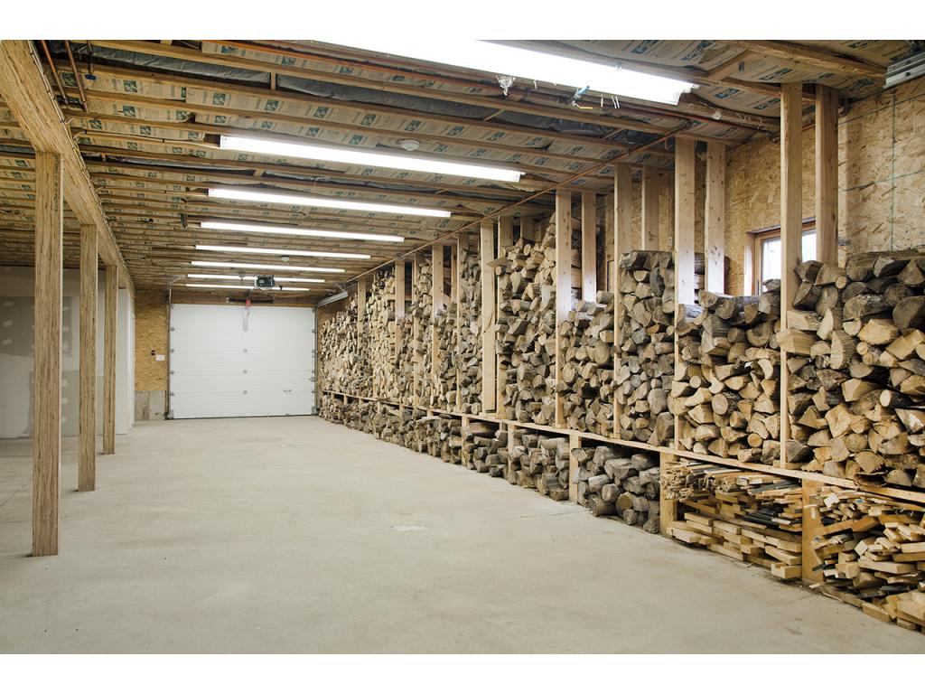 895 Clay Road Pomfret, VT 05084 - Photo 18 of 23 Gallery Image 18