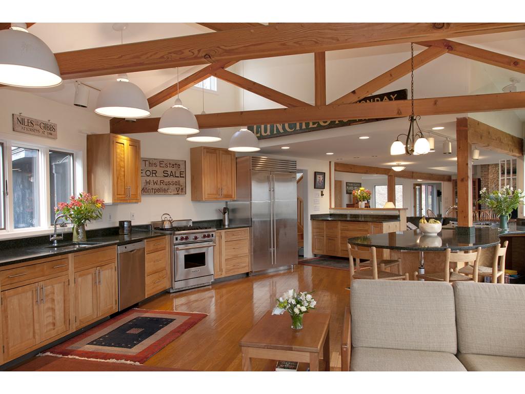 895 Clay Road Pomfret, VT 05084 - Photo 8 of 23 Gallery Image 8
