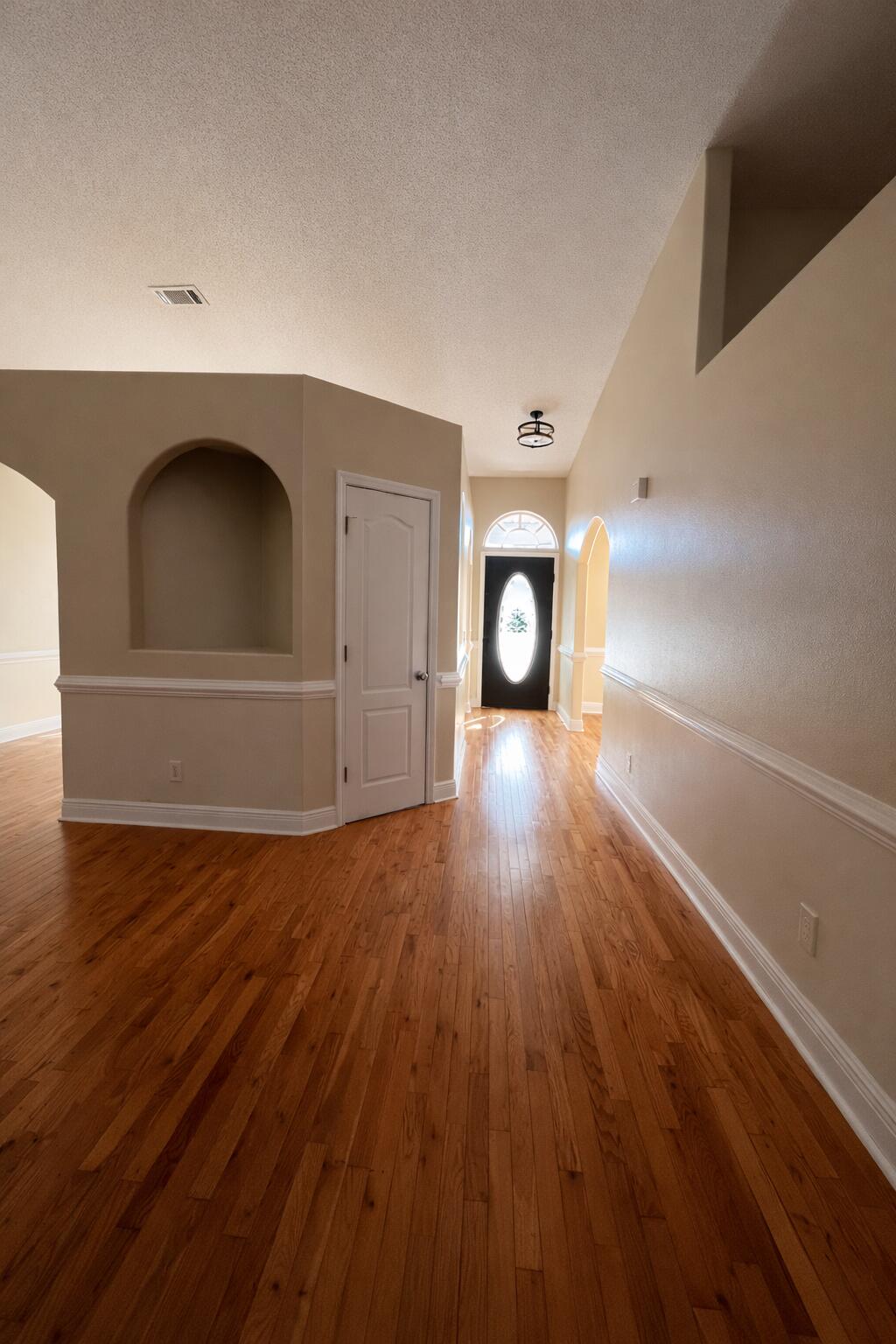 3505 Shirey Court Crestview, FL 32539 - Photo 11 of 37 Entryway