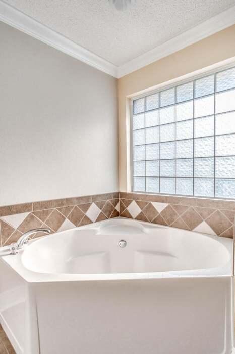 3505 Shirey Court Crestview, FL 32539 - Photo 24 of 37 Master Bathroom