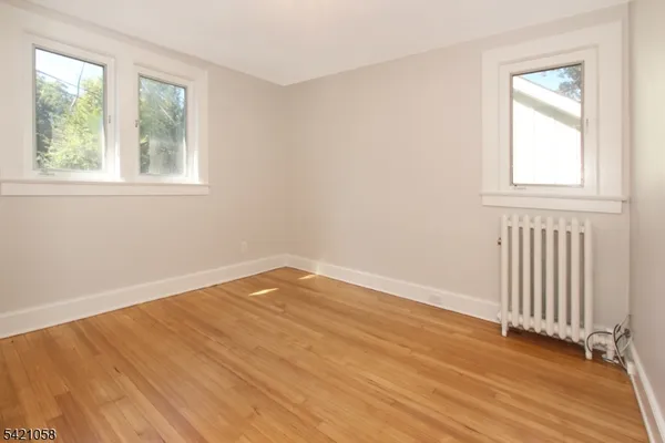 $3,250 | 10 Lincoln Street, Glen Ridge, NJ 07028
