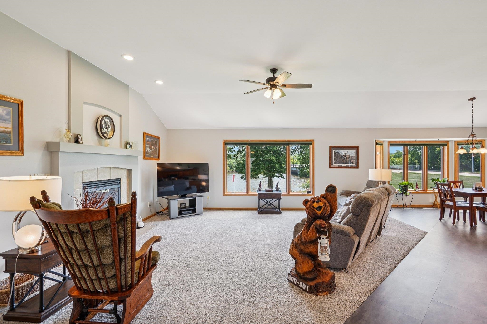 638 Windsor Terrace Jefferson, WI 53549 - Photo 12 of 75