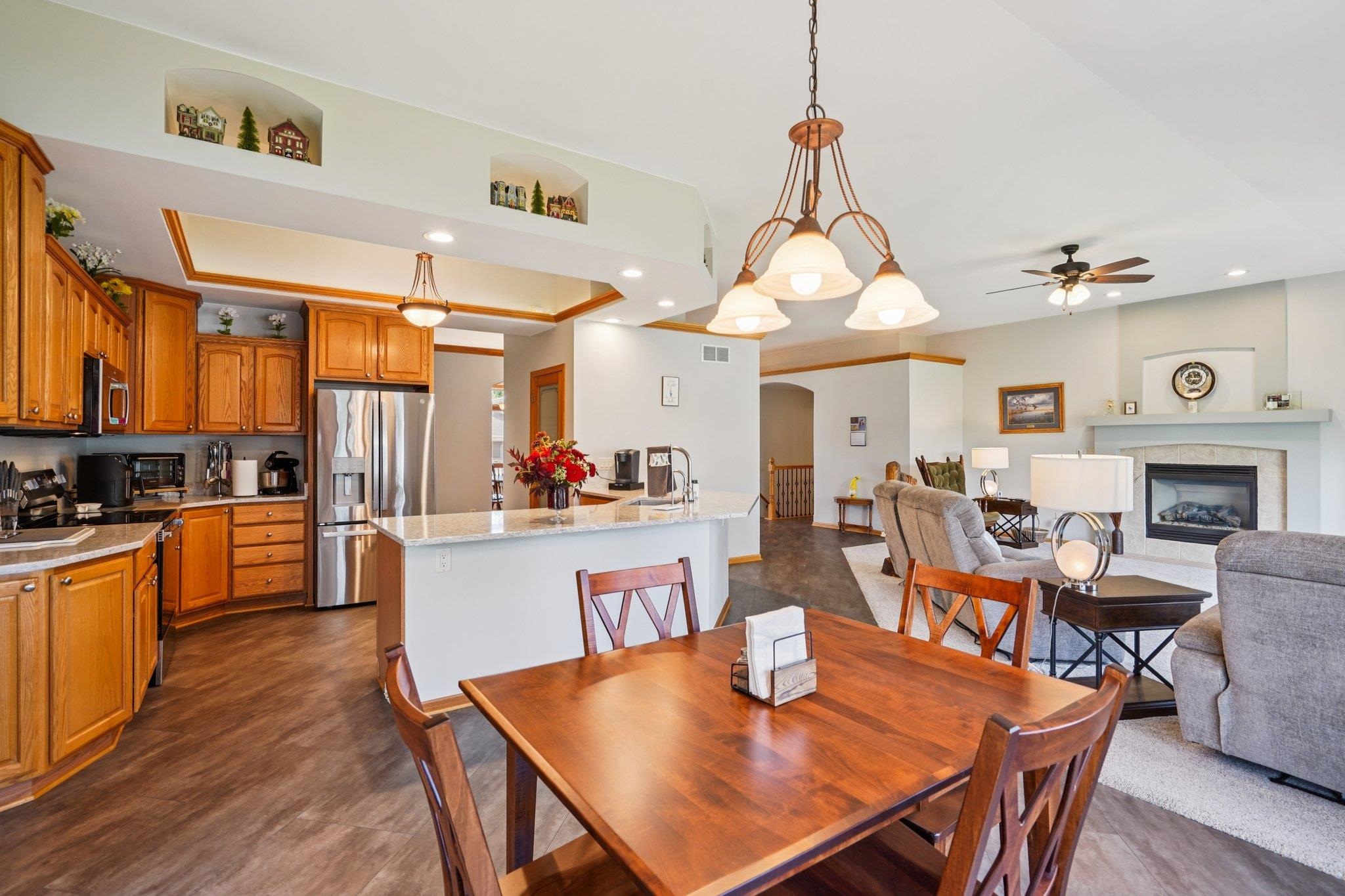 638 Windsor Terrace Jefferson, WI 53549 - Photo 19 of 75