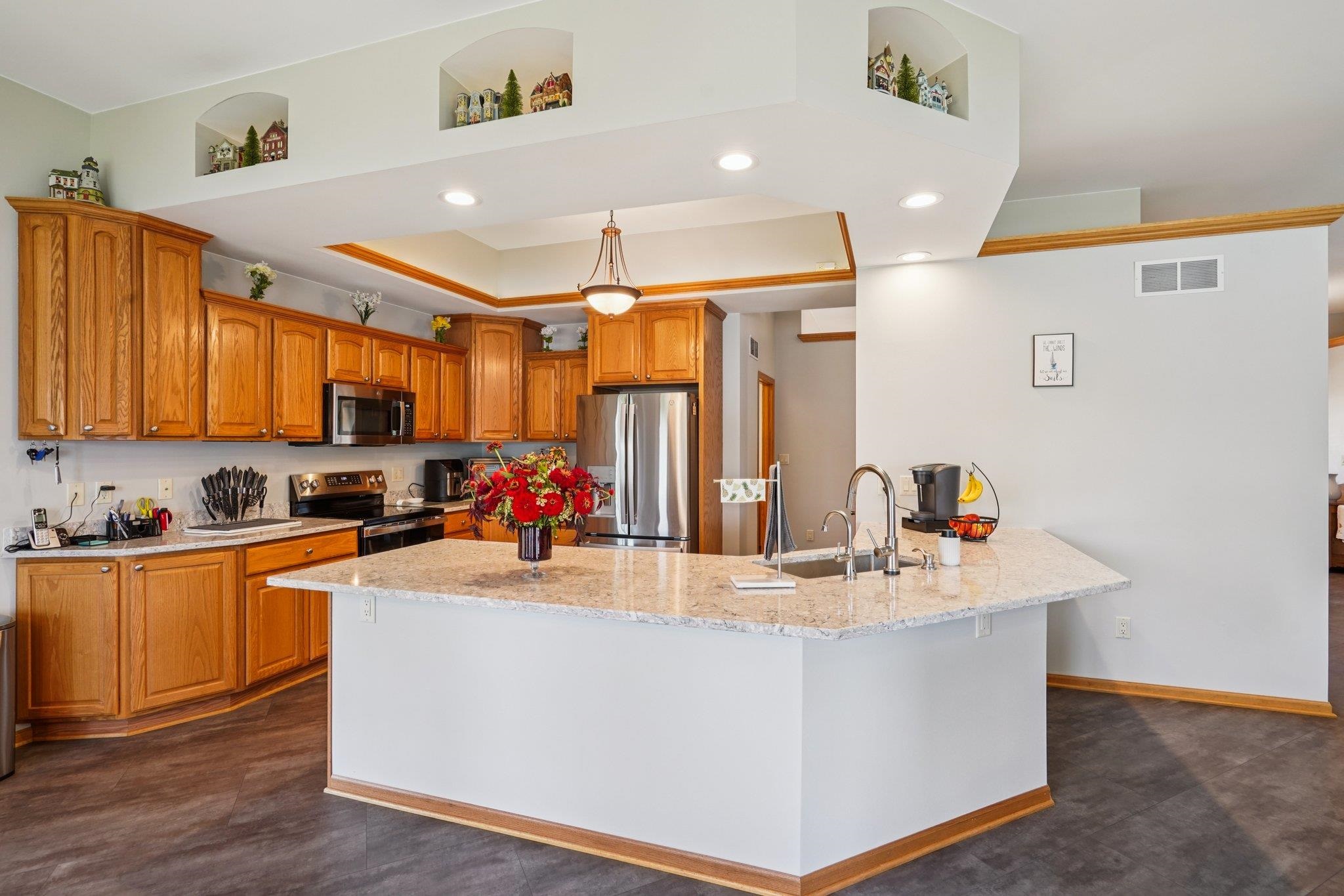 638 Windsor Terrace Jefferson, WI 53549 - Photo 21 of 75