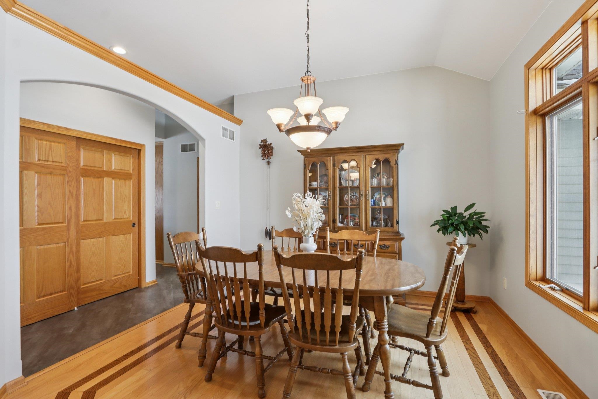 638 Windsor Terrace Jefferson, WI 53549 - Photo 23 of 64