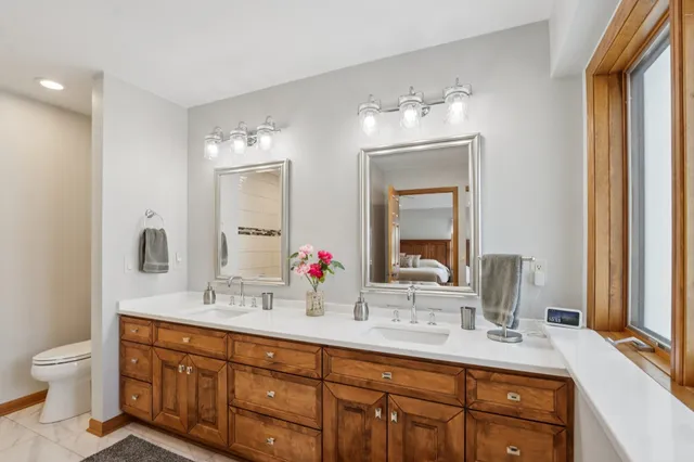 $725,000 | 638 Windsor Terrace, Jefferson, WI 53549