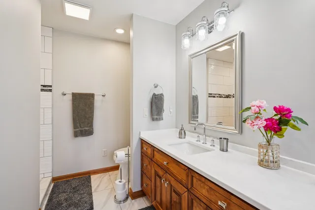 $725,000 | 638 Windsor Terrace, Jefferson, WI 53549