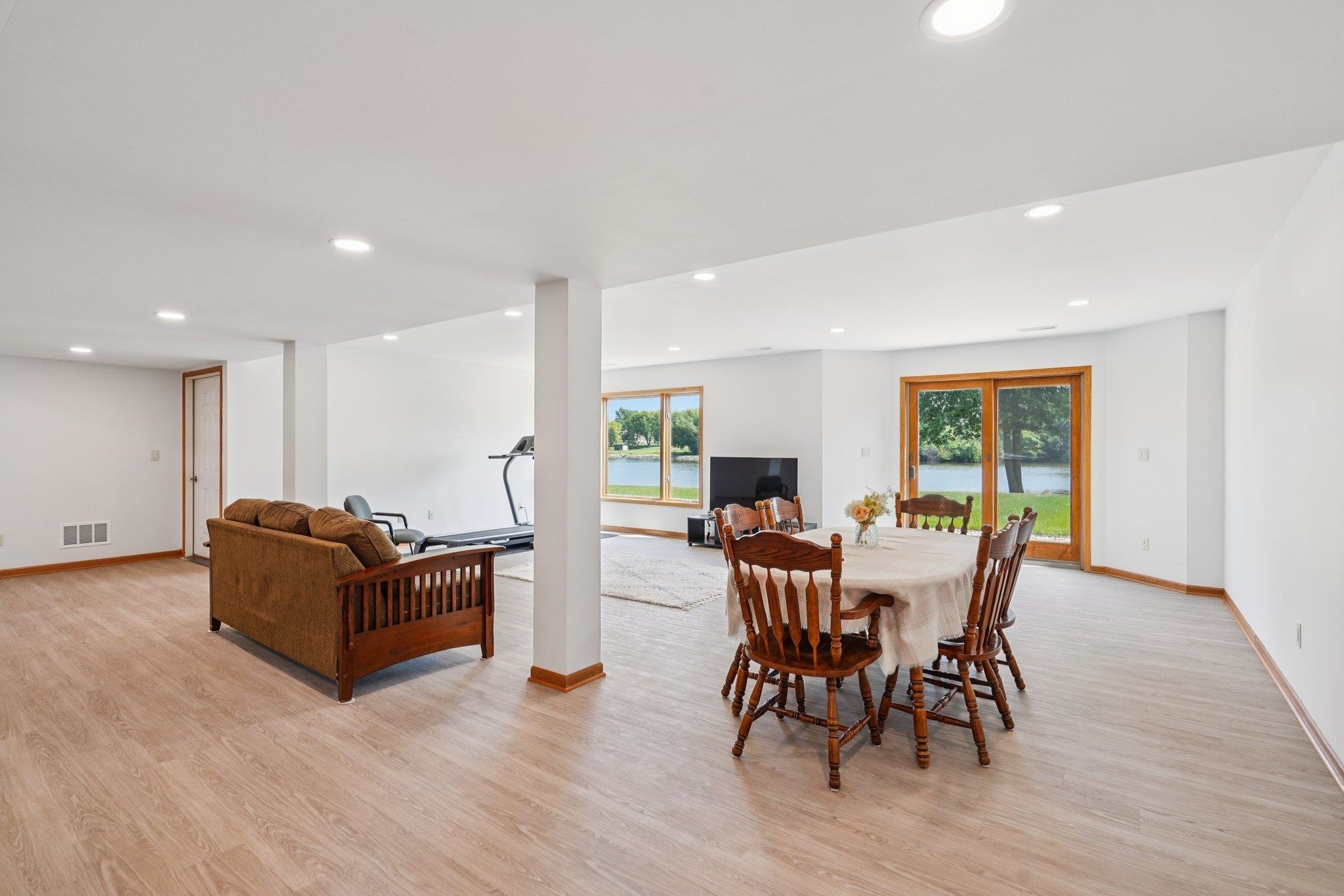 638 Windsor Terrace Jefferson, WI 53549 - Photo 42 of 75