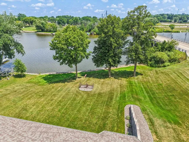 $725,000 | 638 Windsor Terrace, Jefferson, WI 53549