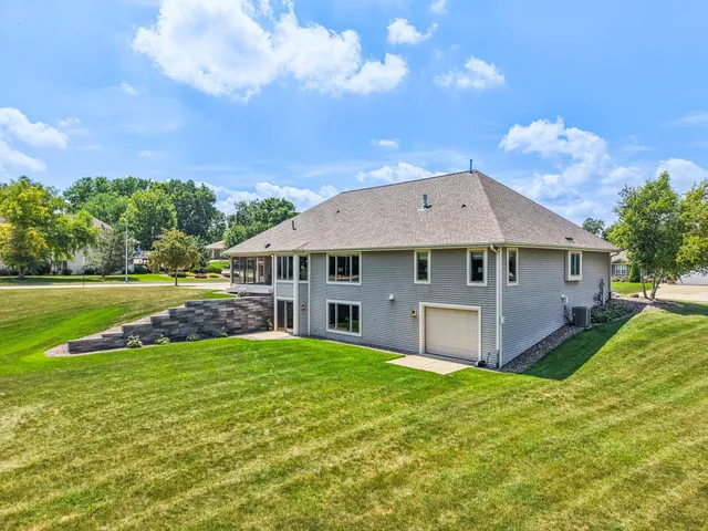 $725,000 | 638 Windsor Terrace, Jefferson, WI 53549