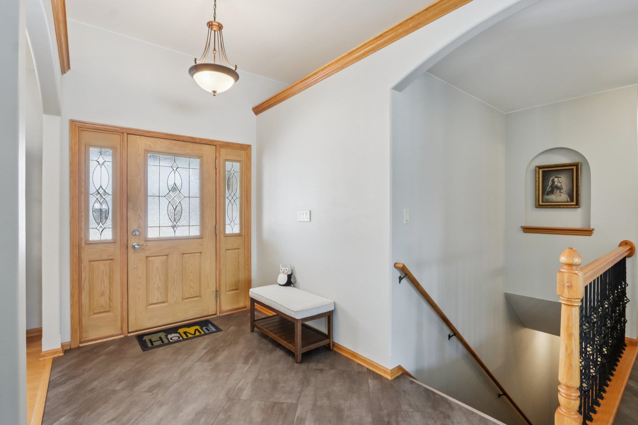 638 Windsor Terrace Jefferson, WI 53549 - Photo 7 of 64