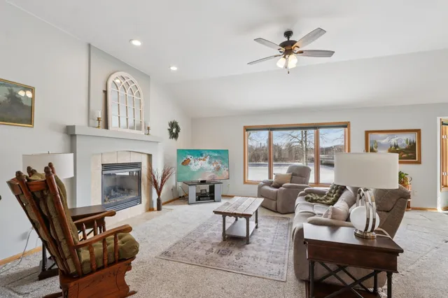 $725,000 | 638 Windsor Terrace, Jefferson, WI 53549