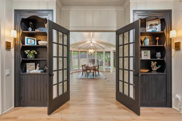 $775,000 | 1111 Governors Drive, Corsicana, TX 75110