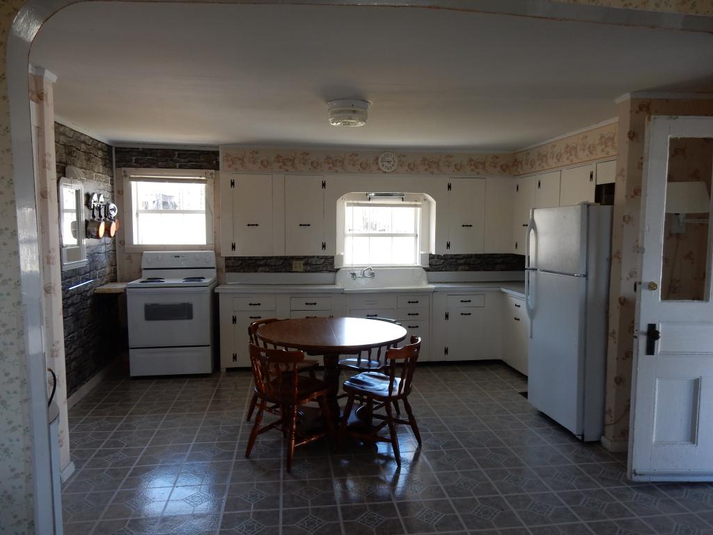2602 Salem Derby Road Derby, VT 05855 - Photo 3 of 19