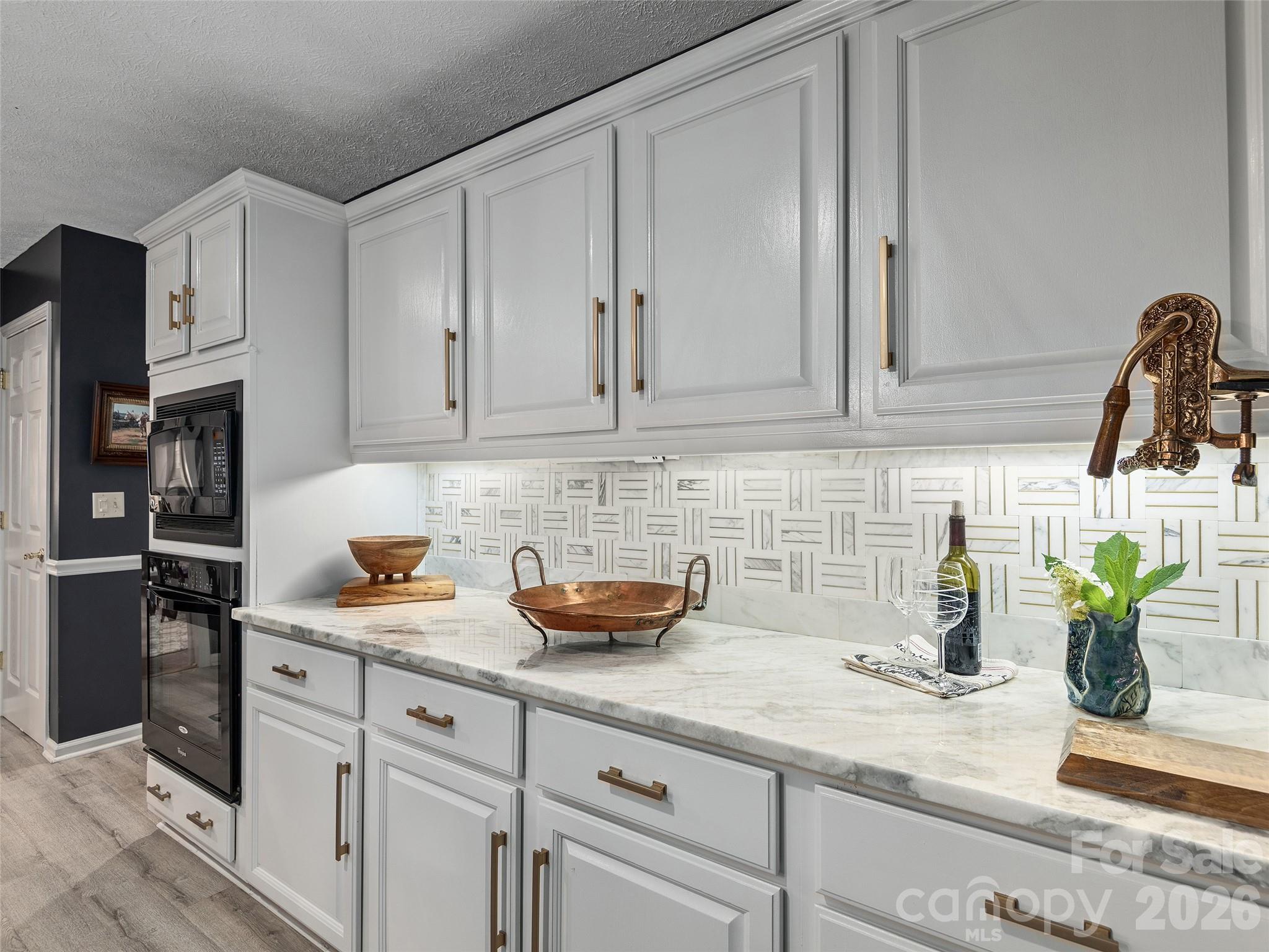 122 Brandon Road Hendersonville, NC 28739 - Photo 13 of 46