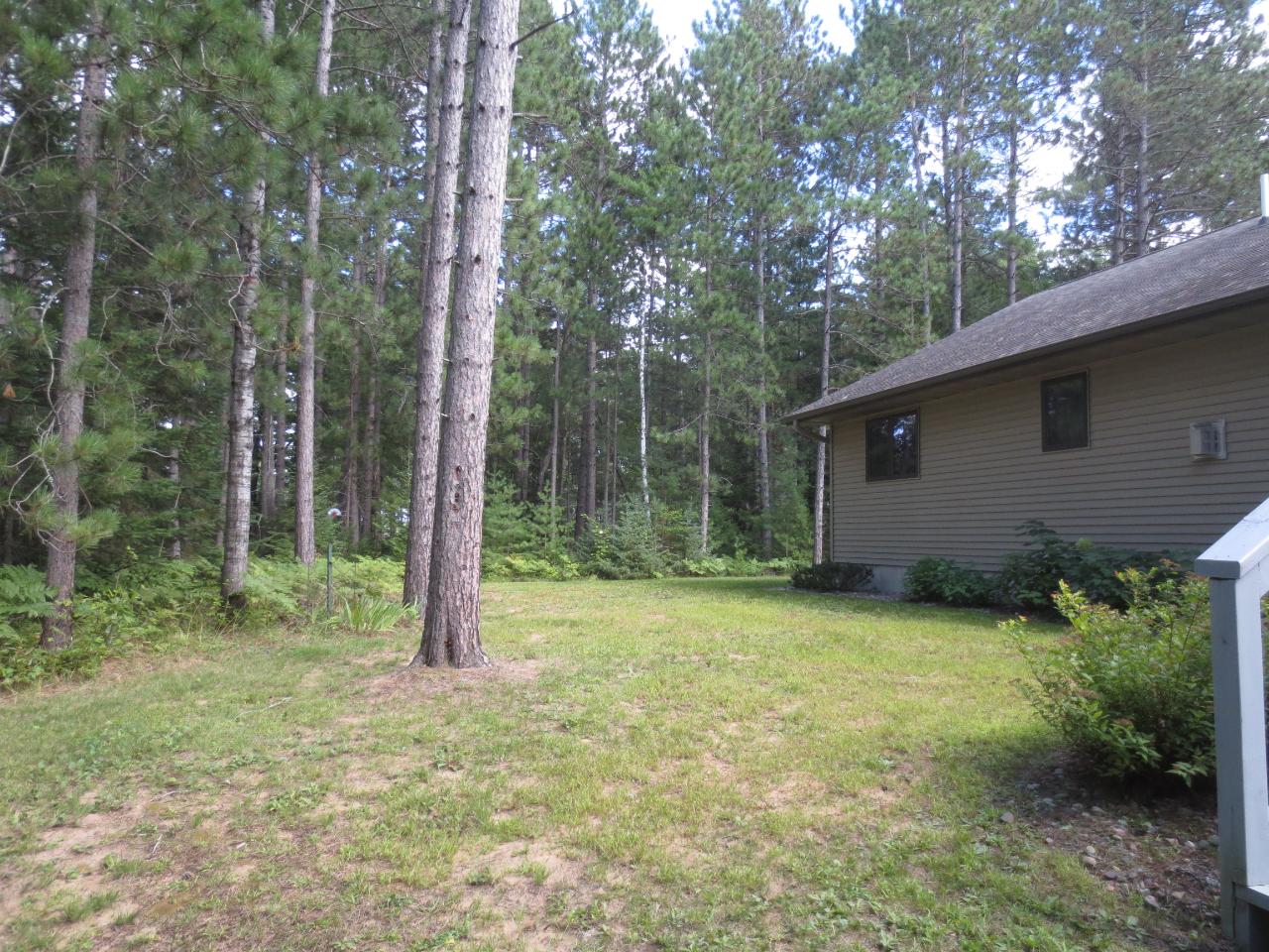 3981 Lakeshore Drive Rhinelander, WI 54501 - Photo 23 of 31 Gallery Image 23