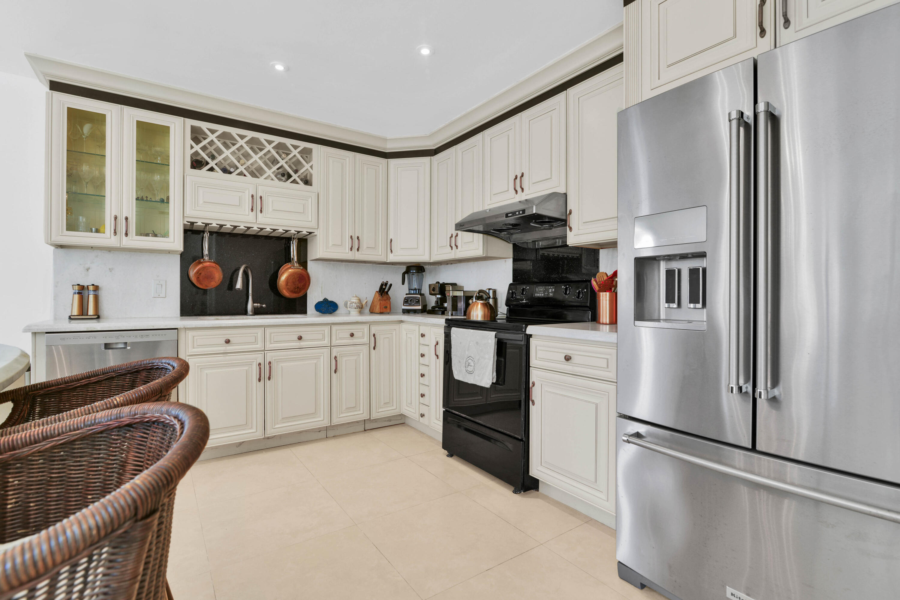 10900 Haydn Drive Boca Raton, FL 33498 - Photo 18 of 55 KITCHEN