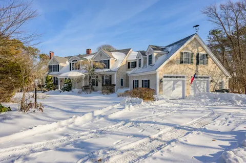 $5,400,000 | 169 Tisquantum Road, Chatham, MA 02633