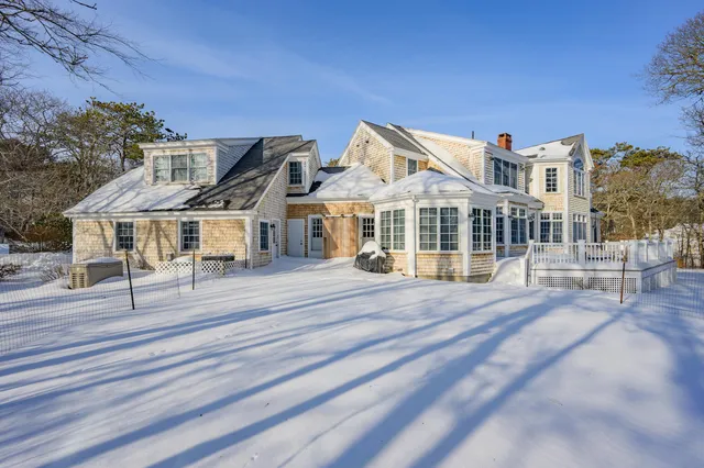 $5,400,000 | 169 Tisquantum Road, Chatham, MA 02633