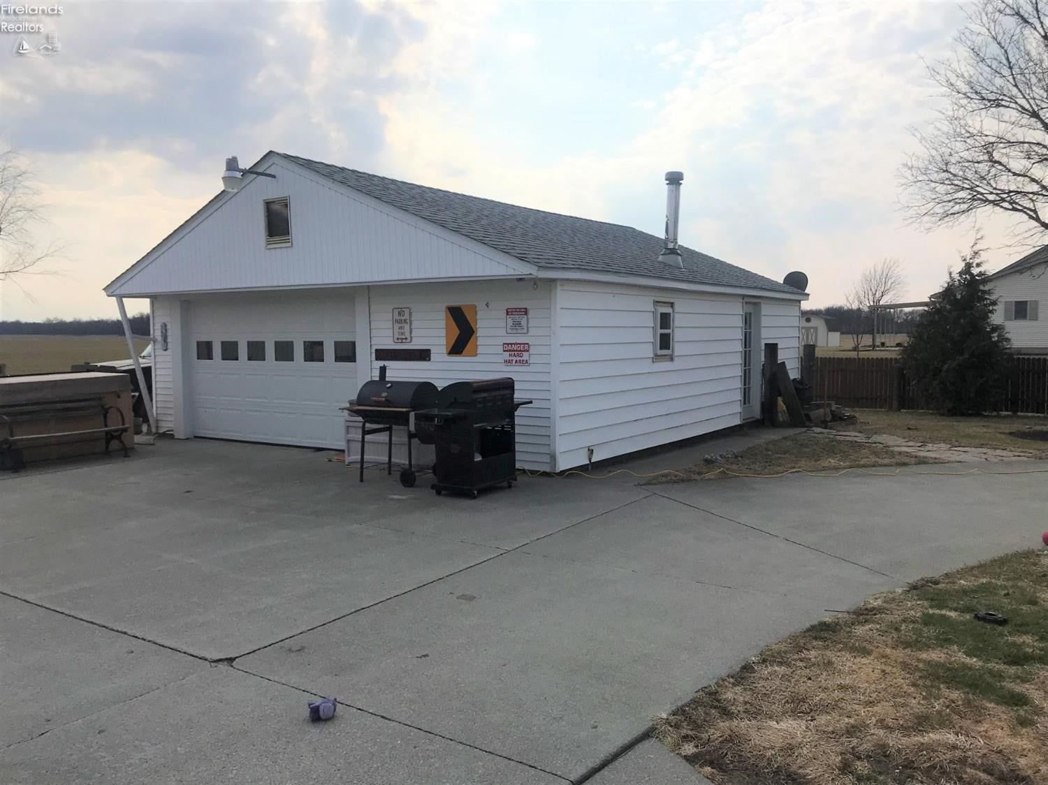 2367 Wells Road Collins, OH 44826 - Photo 2 of 16 Gallery Image 2