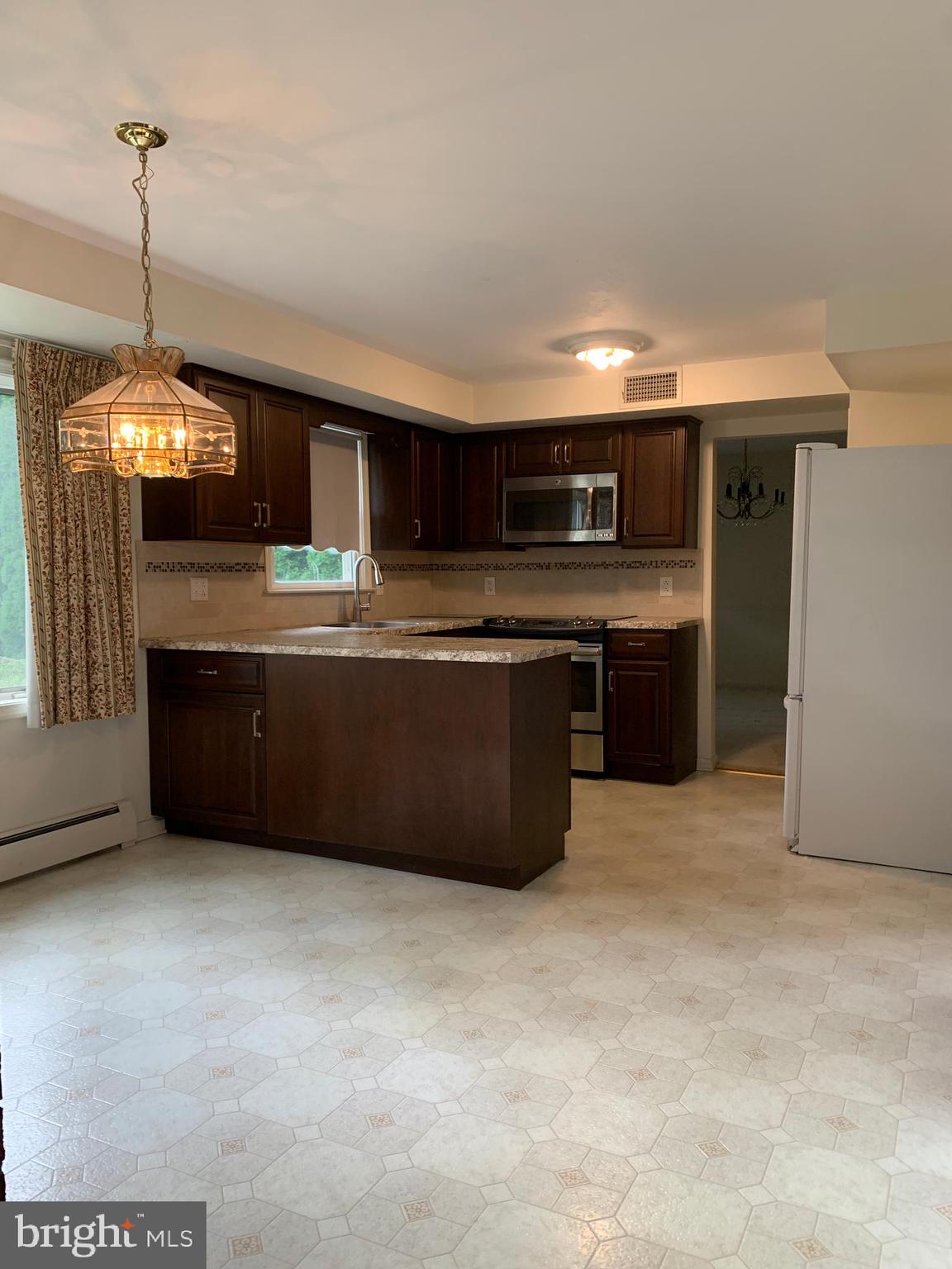 193 Rice Drive Morrisville, PA 19067 - Photo 12 of 47 Gallery Image 12
