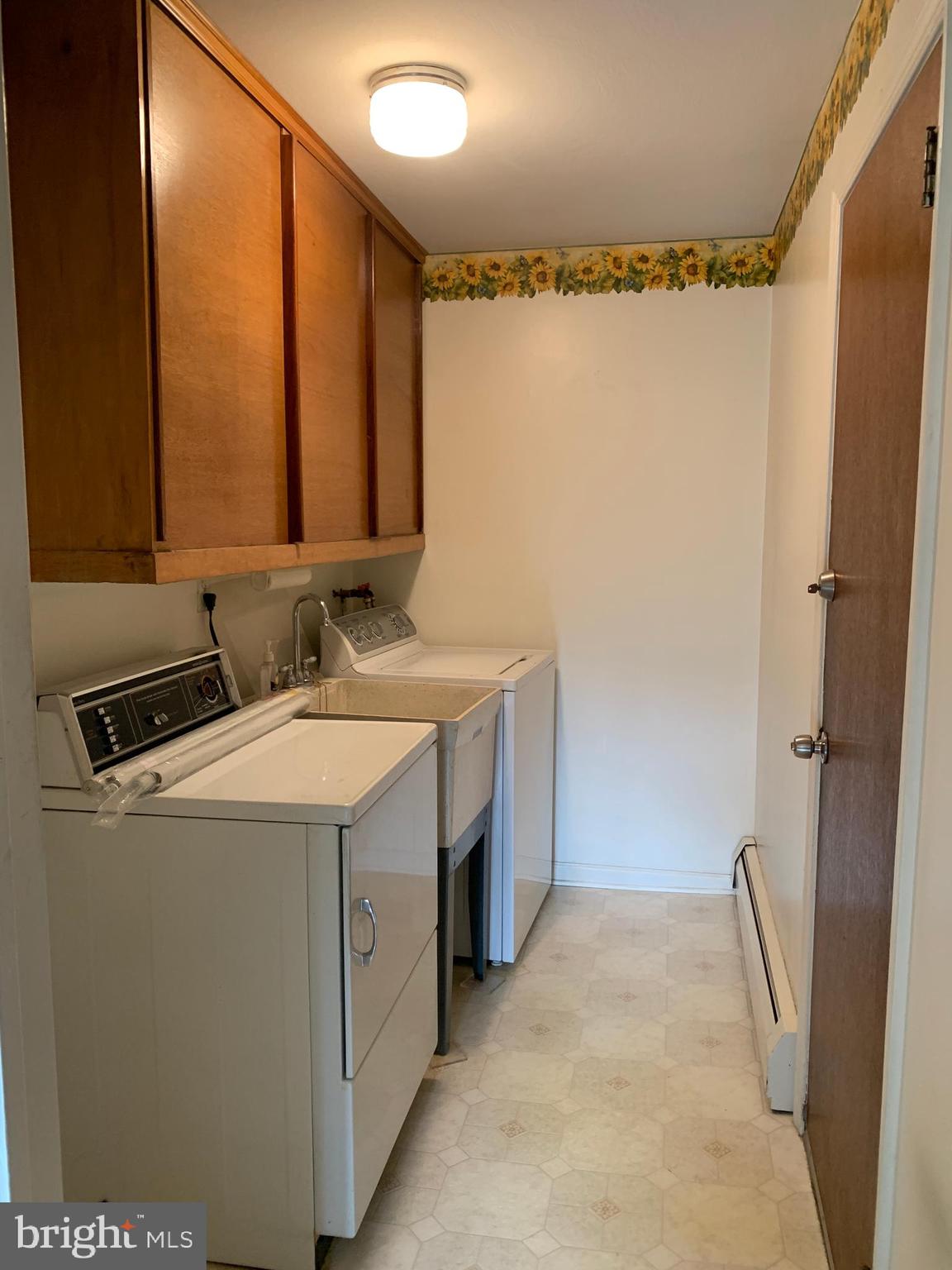 193 Rice Drive Morrisville, PA 19067 - Photo 18 of 47 laundry room
