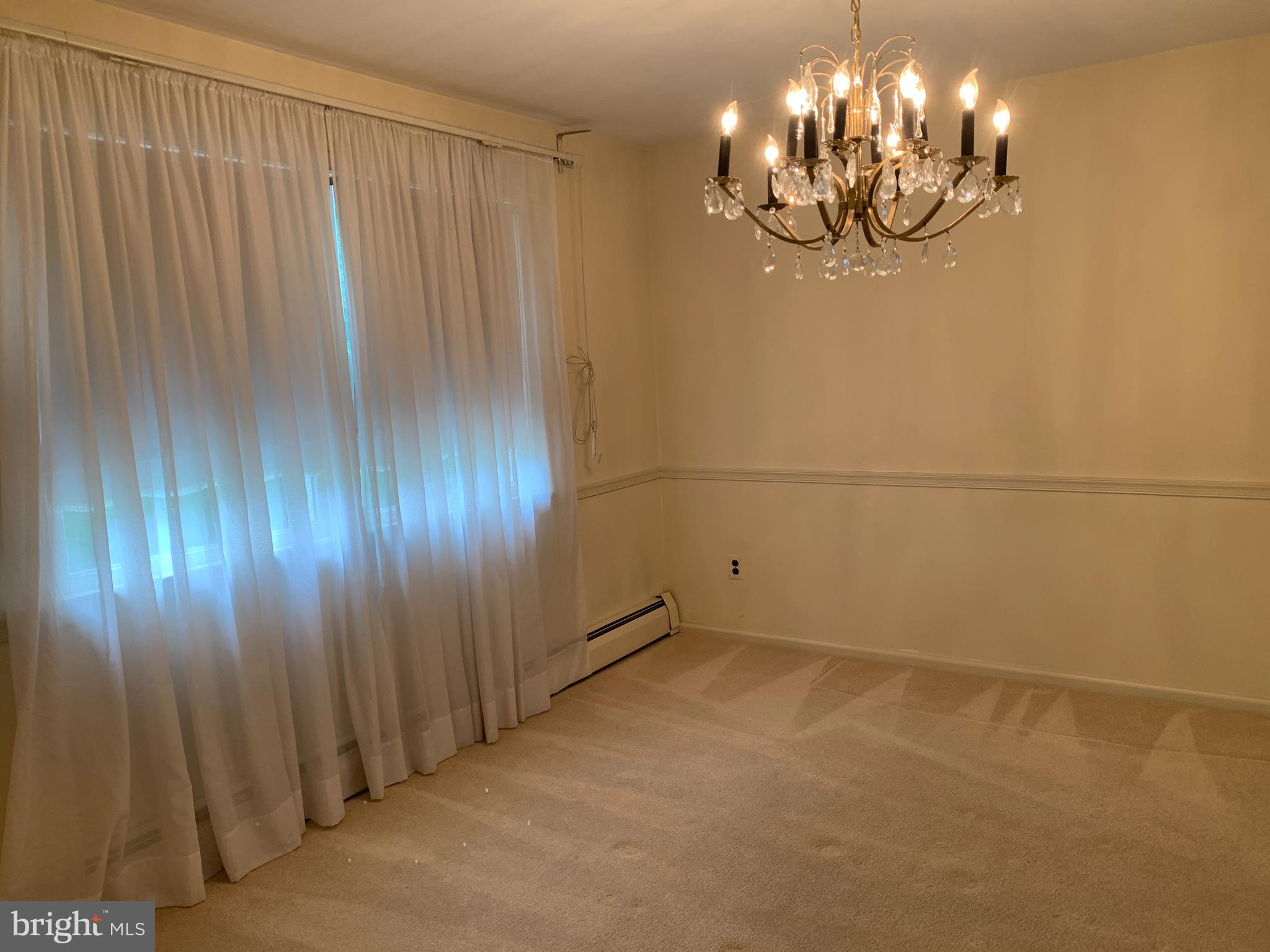 193 Rice Drive Morrisville, PA 19067 - Photo 8 of 47 dining room