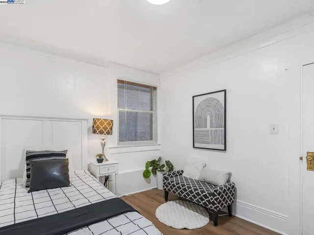 $898,000 | 473 Newton Avenue, Oakland, CA 94606