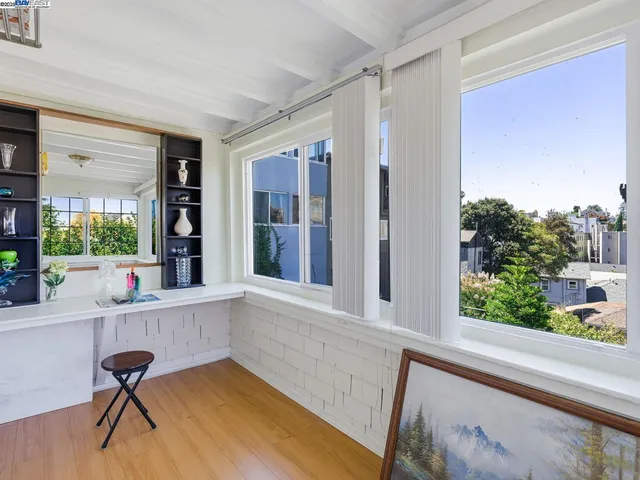 $898,000 | 473 Newton Avenue, Oakland, CA 94606