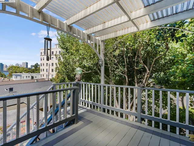 $898,000 | 473 Newton Avenue, Oakland, CA 94606