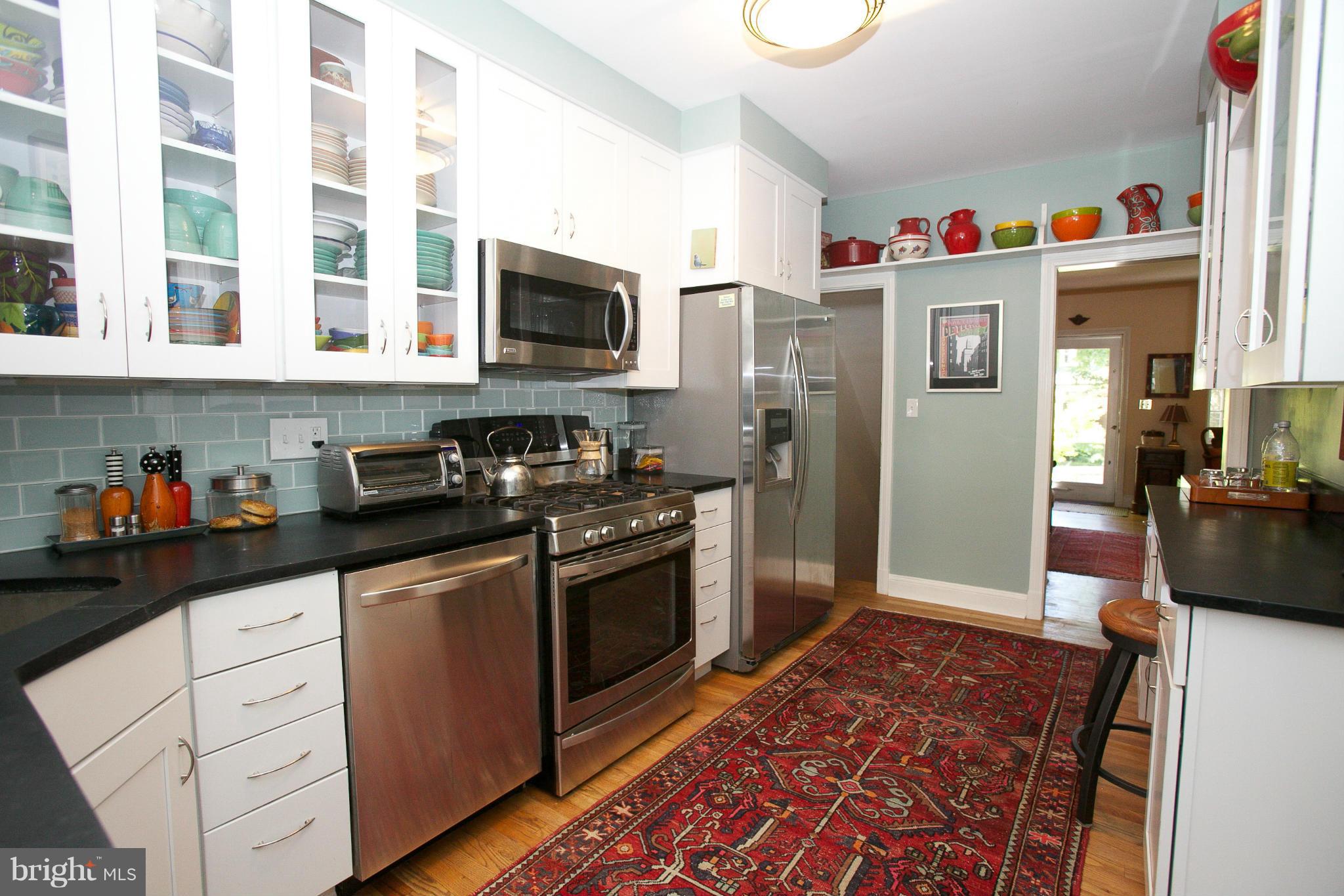 202 Dunkirk Road Baltimore, MD 21212 - Photo 10 of 30 Kitchen