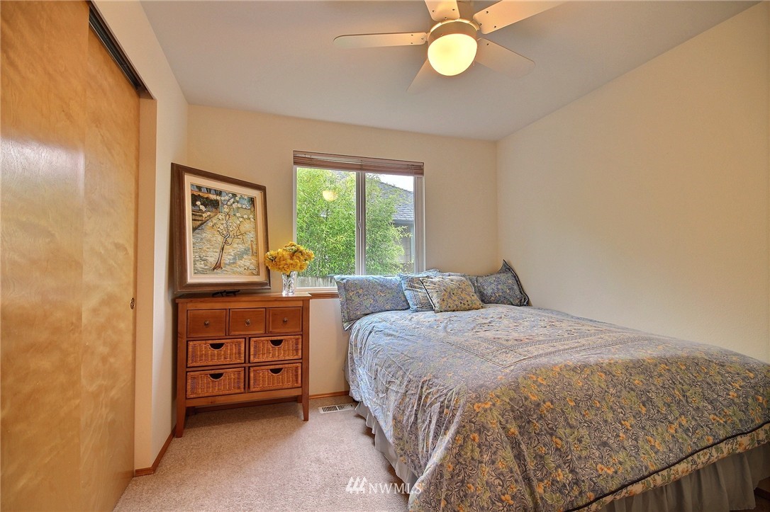 22734 Southeast 264th Place Maple Valley, WA 98038 - Photo 20 of 25