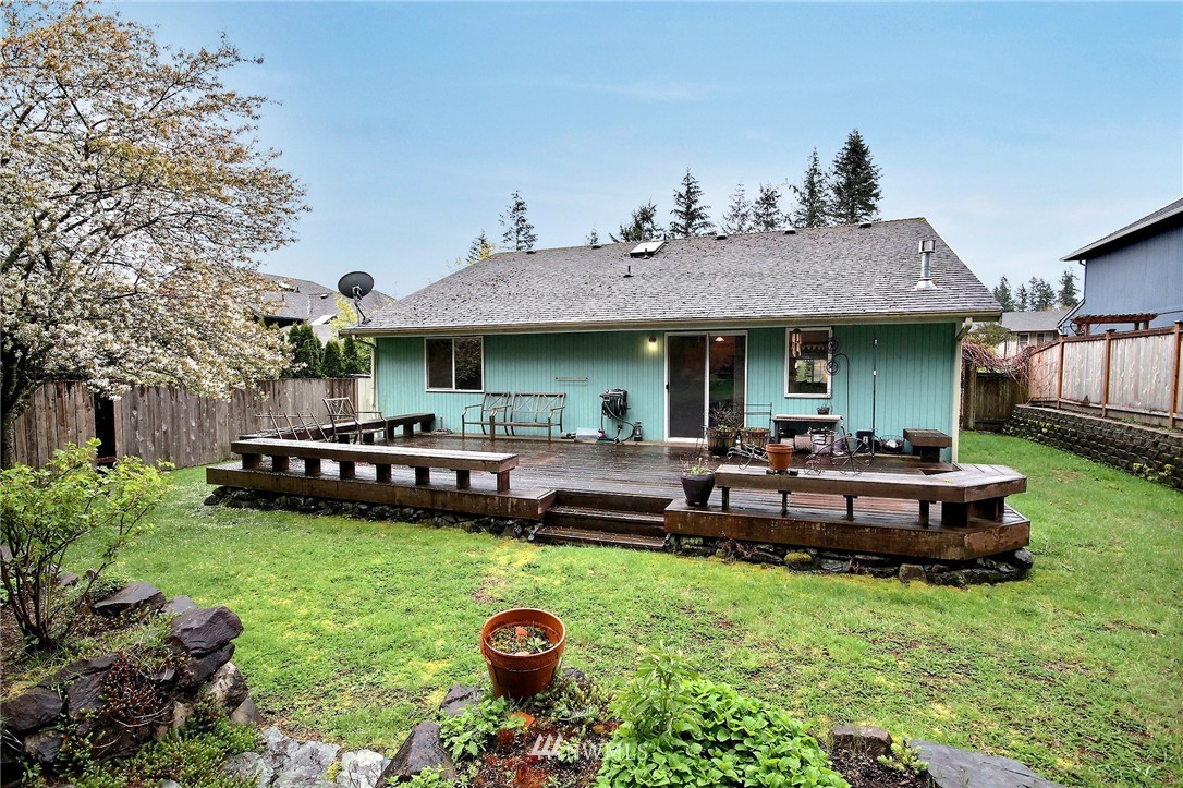 22734 Southeast 264th Place Maple Valley, WA 98038 - Photo 23 of 25