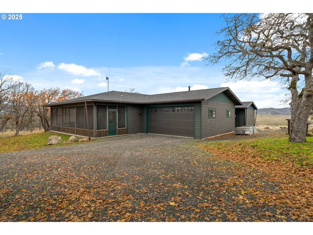 $829,000 | 7245 Dell Road West, Mosier, OR 97040
