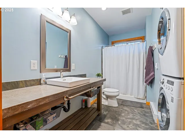 $829,000 | 7245 Dell Road West, Mosier, OR 97040