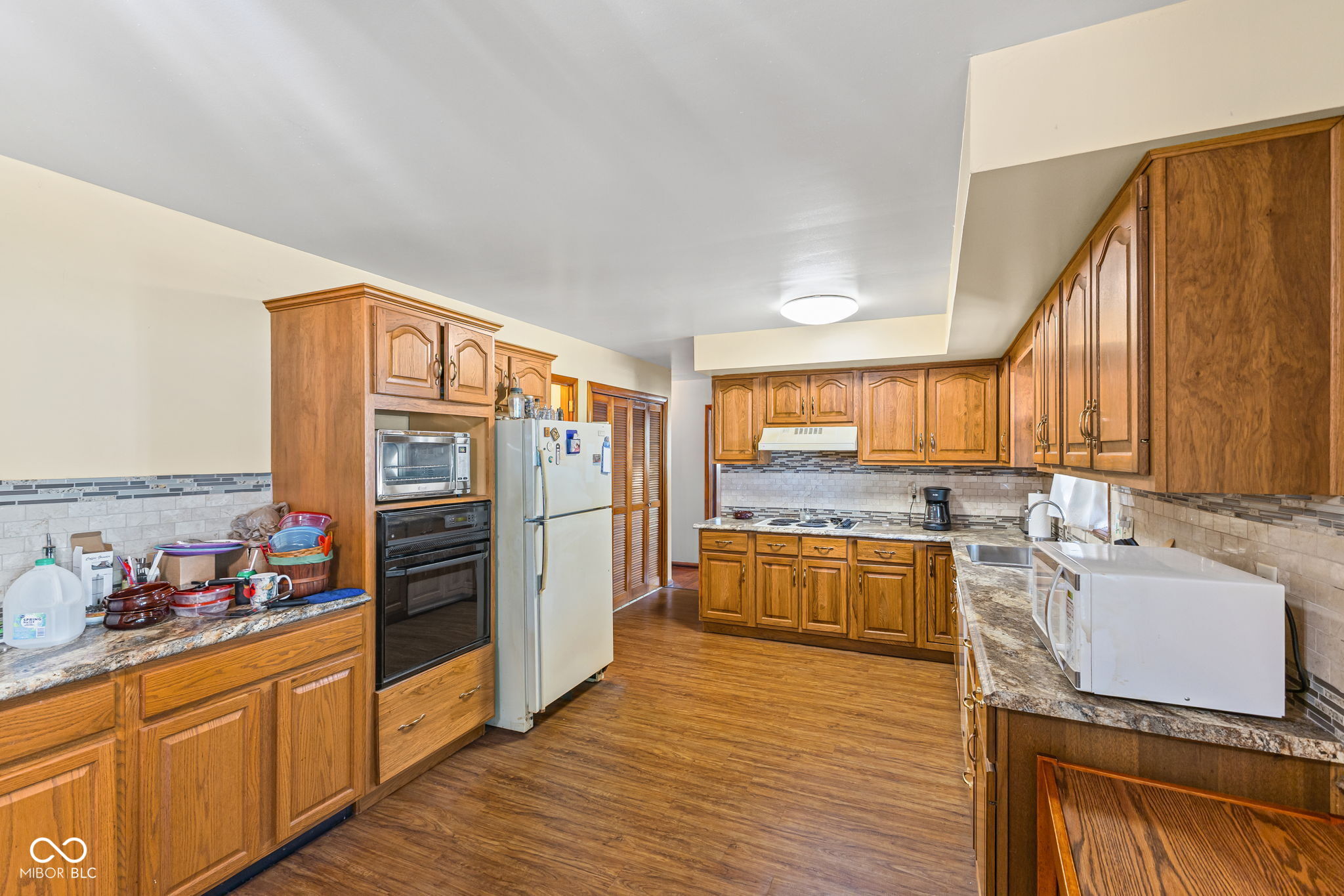 6926 Coffman Road Indianapolis, IN 46268 - Photo 12 of 31