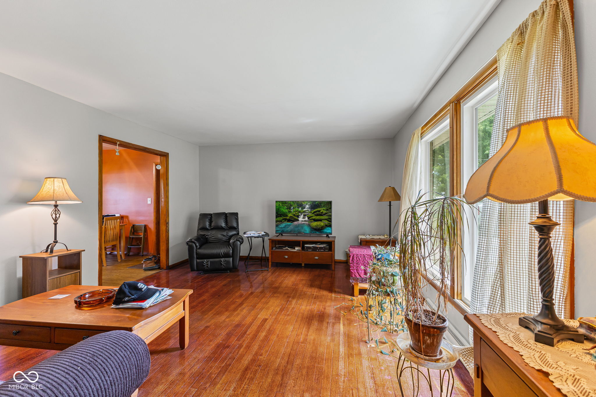 6926 Coffman Road Indianapolis, IN 46268 - Photo 5 of 31