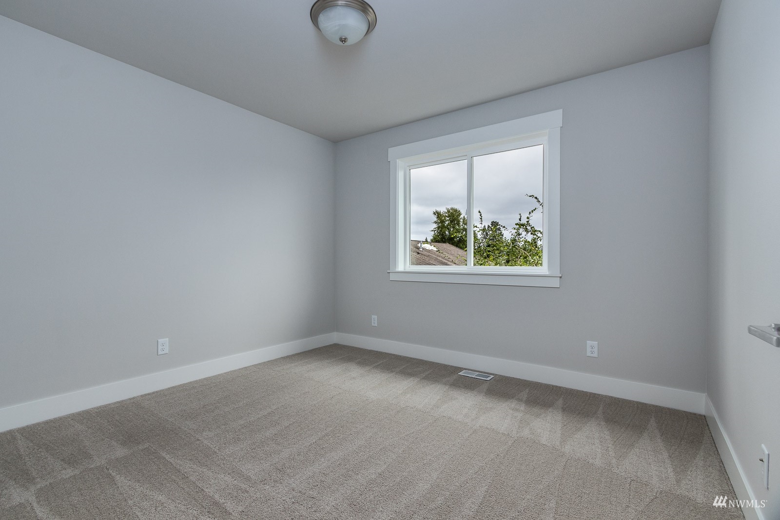 2515 Northeast 5th Place Renton, WA 98056 - Photo 20 of 25